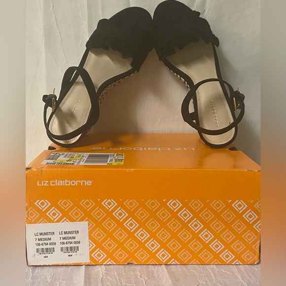 Liz Claiborne - LC Munster Wedge (NWOT) - Picture 2 of 7